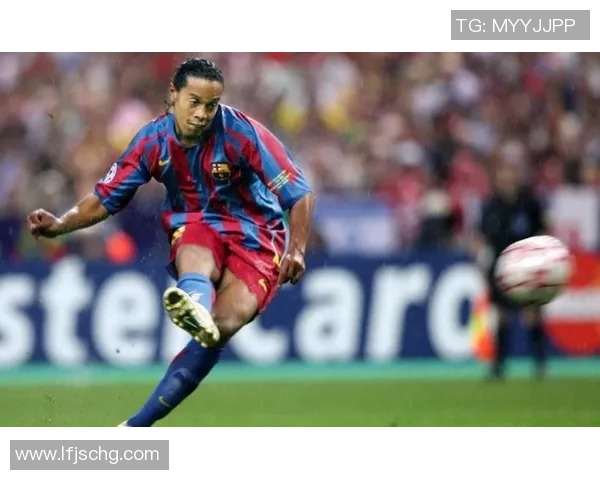 足球明星小罗尼奥的传奇之路与辉煌成就回顾